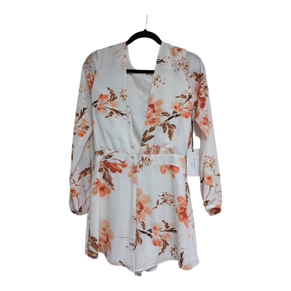 Ali & Jay Flower Romper - Picture 5 of 7